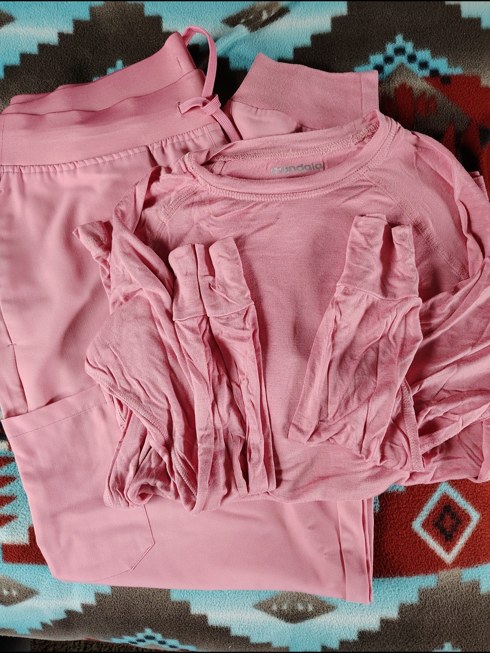 Mandala Powder Pink Scrub Set
